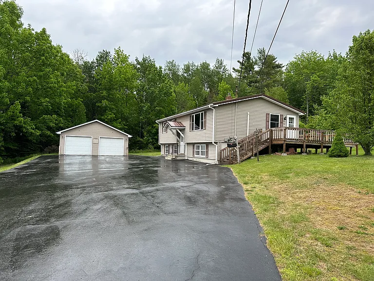 16 J R Dr — Photo 1
