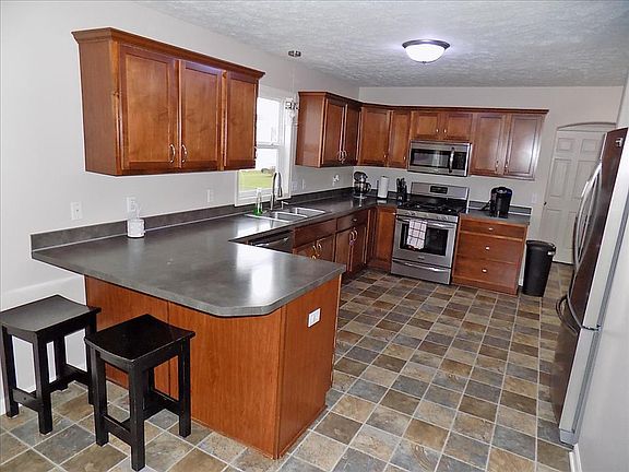 5th image of 7135 Jasper Dr