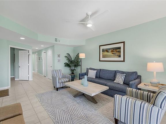 5th image of 25276 Pelican Creek CIR #102