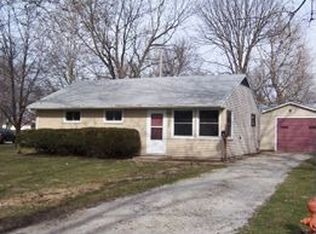 1702 Joanne Ln, Champaign, IL