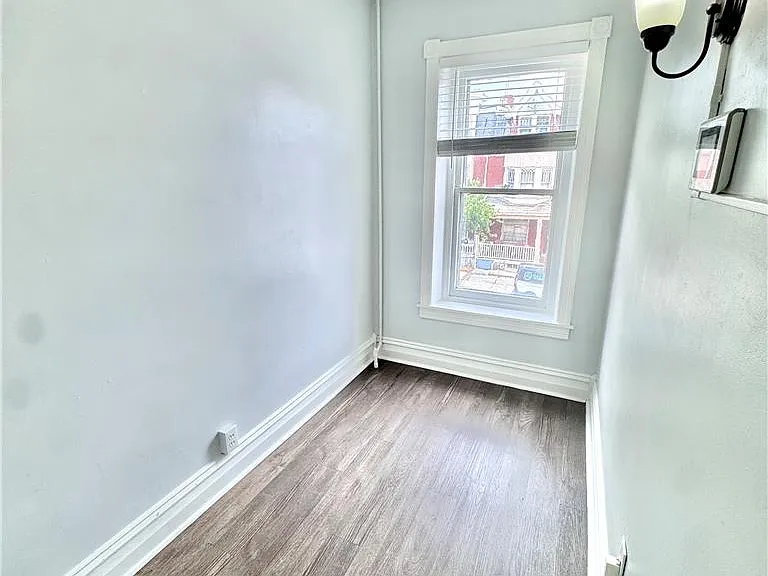 1410 W Turner St #2 — Photo 10
