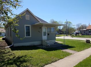 401 E Washington St, Champaign, IL 61820