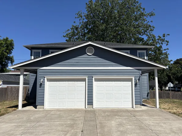 610 Maple St, Junction City, OR 97448