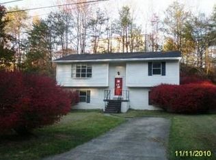 121 Kingswood Est, Culloden, WV 25510