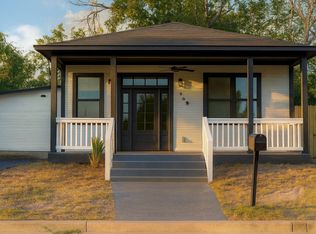 535 Austin St, Pleasanton, TX 78064