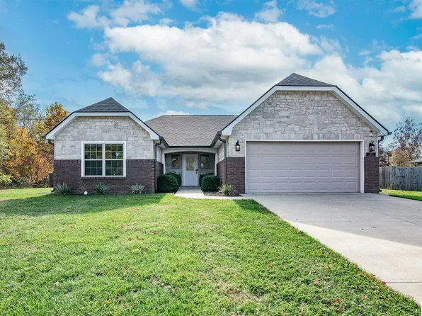 128 Shirley Blvd, Vine Grove, KY 40175