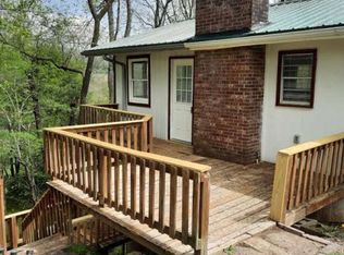 86 Hollyview Cir, Franklin, NC 28734