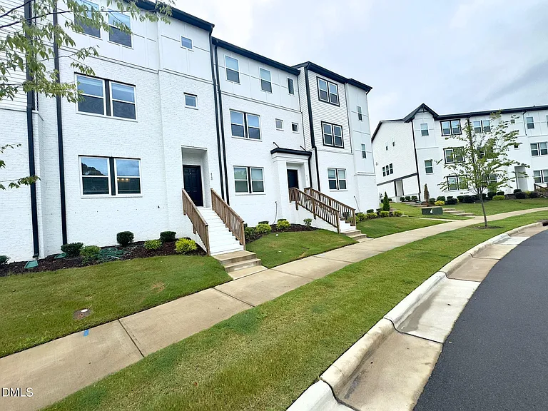 432 Sustainable Way — Photo 3