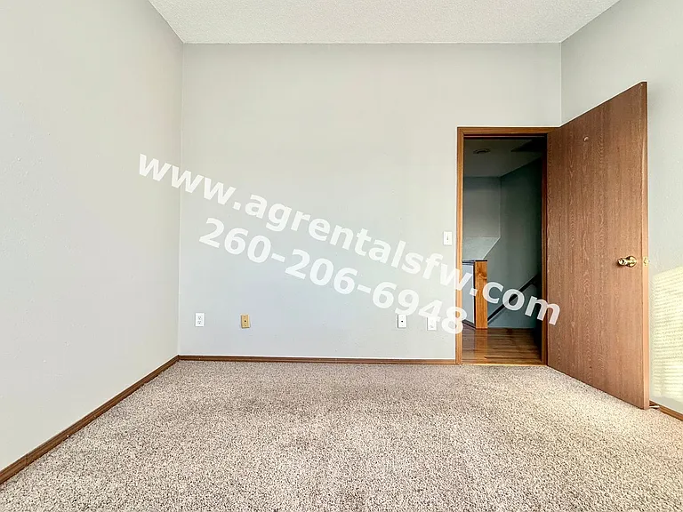 2718 Sherman Blvd — Photo 28