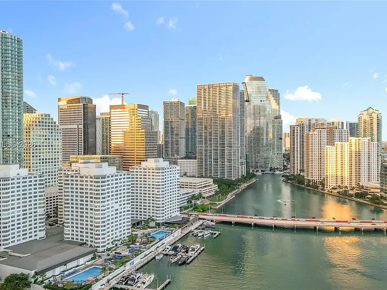 475 Brickell Ave #4215 — Photo 33