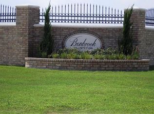 9211 Wheatfield Ln, Rosenberg, TX 77469