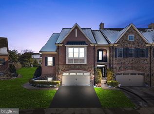 35 David Dr, Newtown, PA 18940