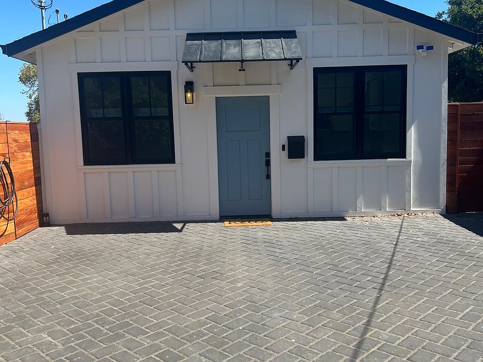 1st image of 438 Sonora Dr