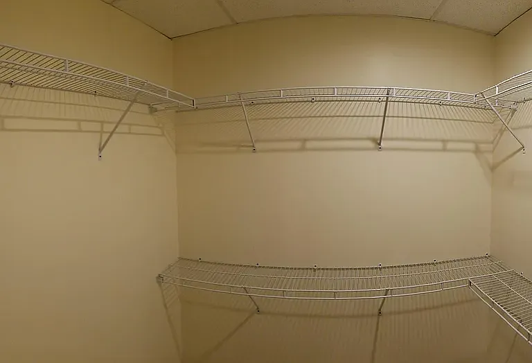 765 Fairfield Dr — Photo 10
