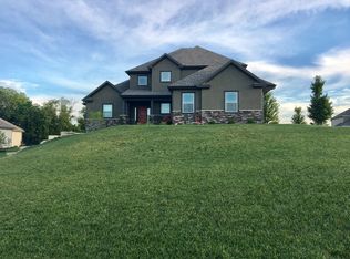 10604 NW 79th Ter, Weatherby Lake, MO 64152