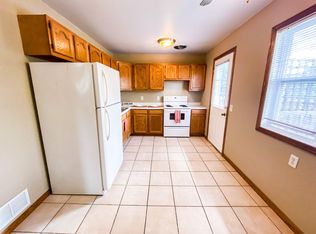 1033 Fiedler Ln APT 6, Madison, WI 53713
