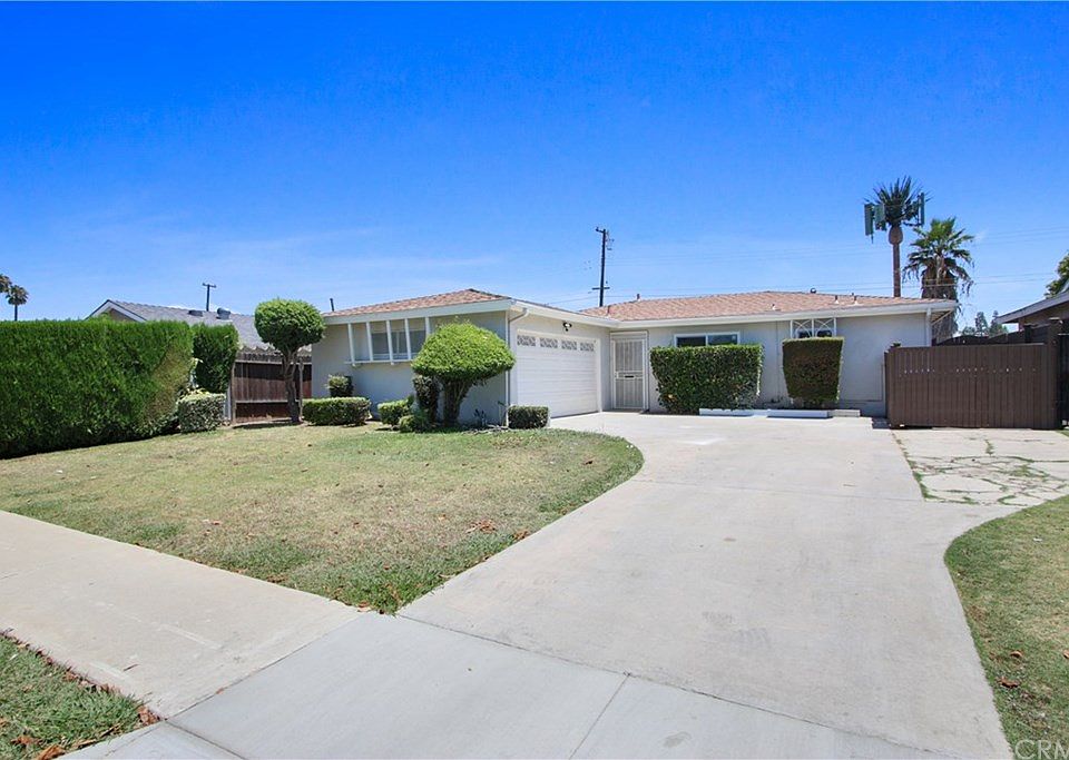 1st image of 1718 Bolanos Ave