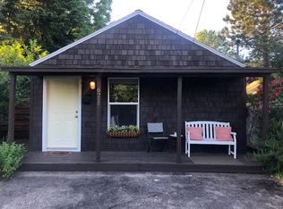 6217 SE Ivon St, Portland, OR 97206