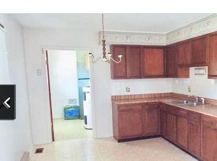 692 E Cutshall Rd, Austin, IN 47102