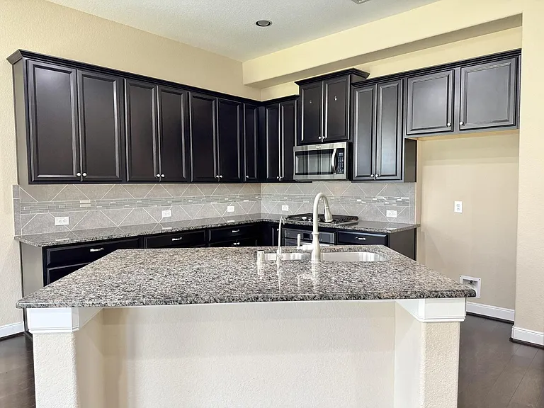 27034 Triana River Cir — Photo 18