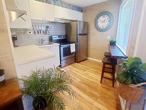 3rd image of 1840 Burton Dr APT 107