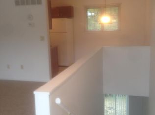 400 Brandywine Rd APT B, Springfield, IL 62704