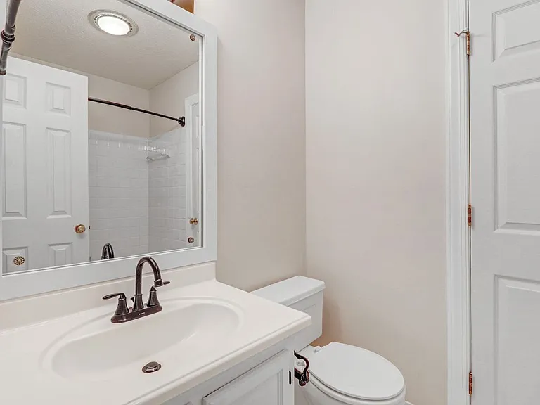 235 S Spence Ave — Photo 28
