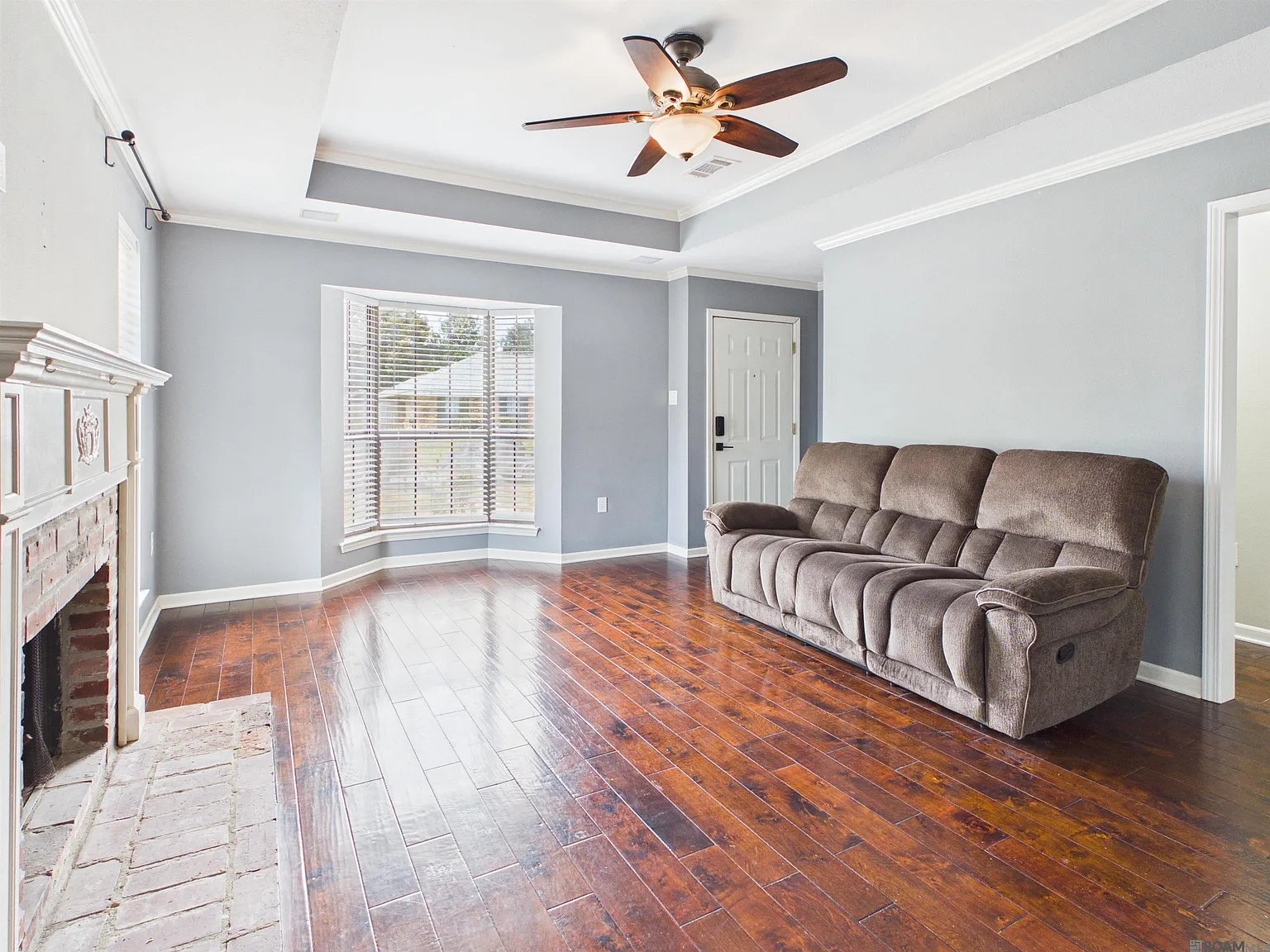 3 bed, 1724 sqft, $1,950 — Photo 2