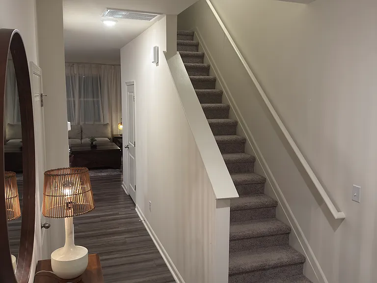 2115 Trailside Dr #2 — Photo 2
