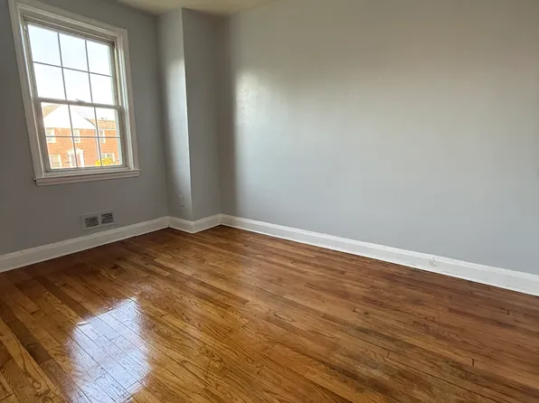 4451 Eldone Rd, Baltimore, MD 21229