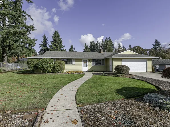 19390 Meyers Rd, Oregon City, OR 97045