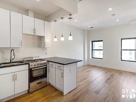 1st image of 276 Quincy St APT 4