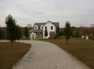 670 Roy Logsdon Rd, Cub Run, KY 42729