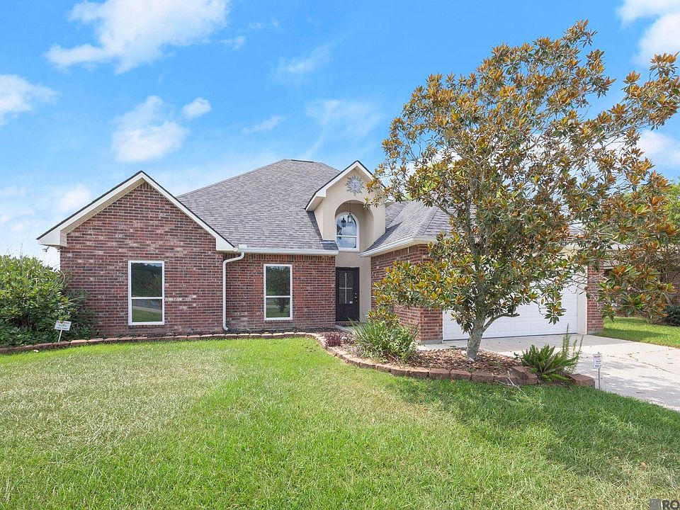 1st image of 36001 Raleigh Dr
