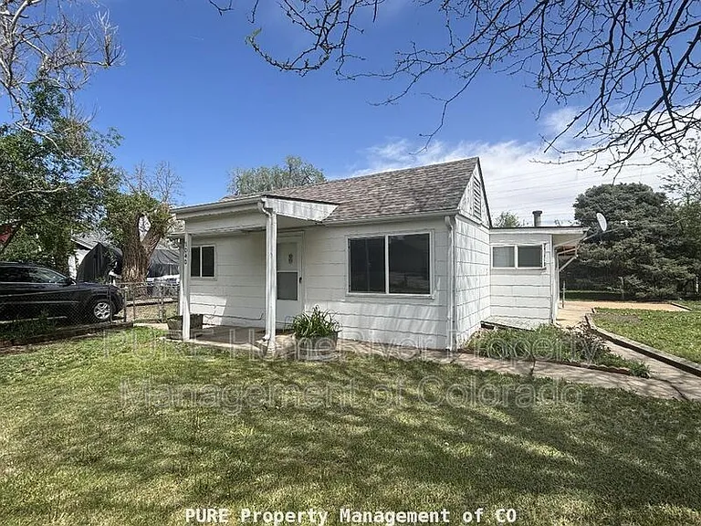 1040 Harlan St — Photo 2