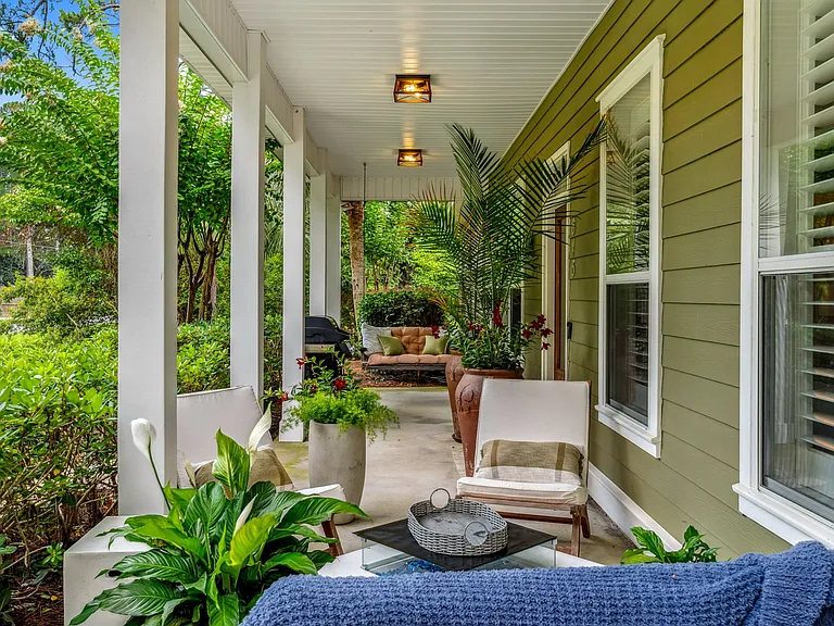 615 Shore Dr — Photo 43