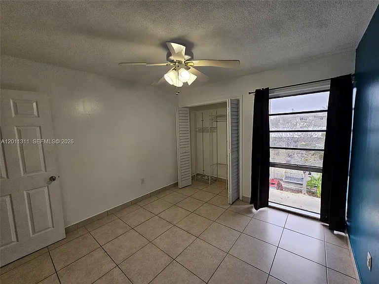 1912 SW 17th Ave #11 — Photo 15