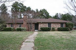1st image of 312 Oakridge Ln