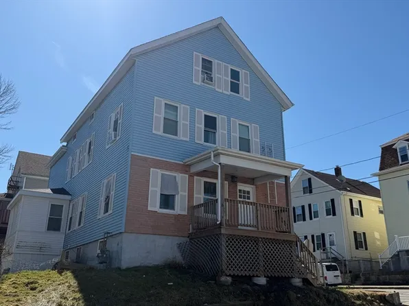 529 Warren St, Fall River, MA 02721