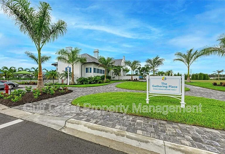 2620 Star Apple Way — Photo 20