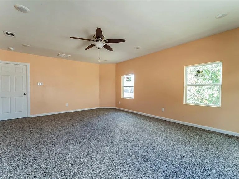 1104 Via Del Rey — Photo 19