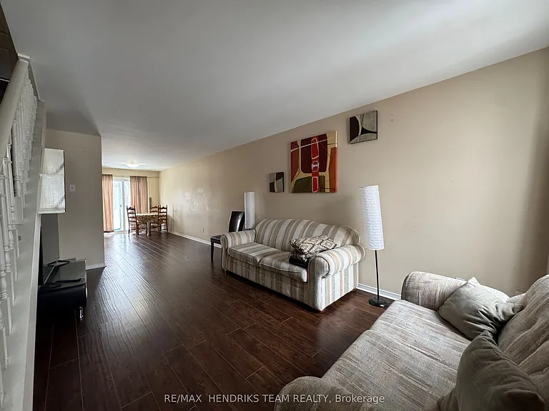 308 Oakdale Ave — Photo 4