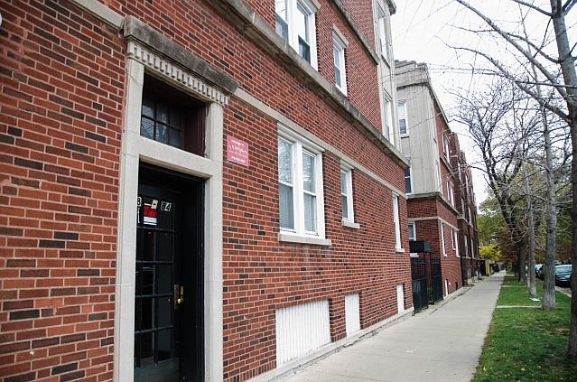 2nd image of 1480 W Winnemac Ave #1