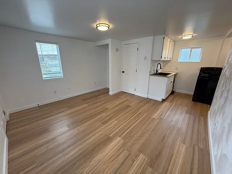 621 S Cannon St — Photo 11