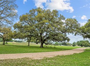 1145 County Road 218, Weimar, TX 78962