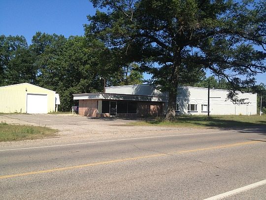 1st image of 7425 N Clare Ave