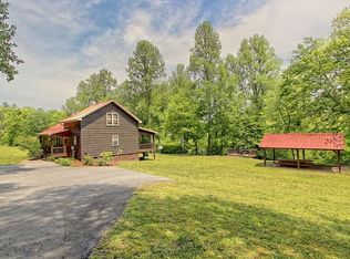 524 Ridgecrest Dr, Blairsville, GA 30512