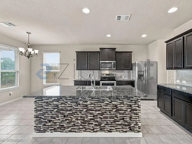 2122 Flintshire Dr #1 — Photo 9