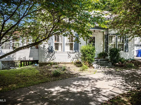 942 Fowler St, Clinton, TN 37716