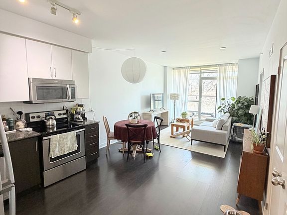 4th image of 8 Fieldway Rd #215